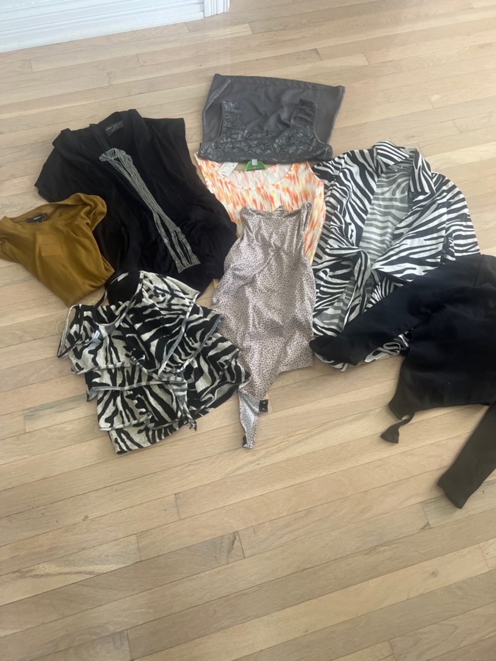 Tops bundle sizes S-M